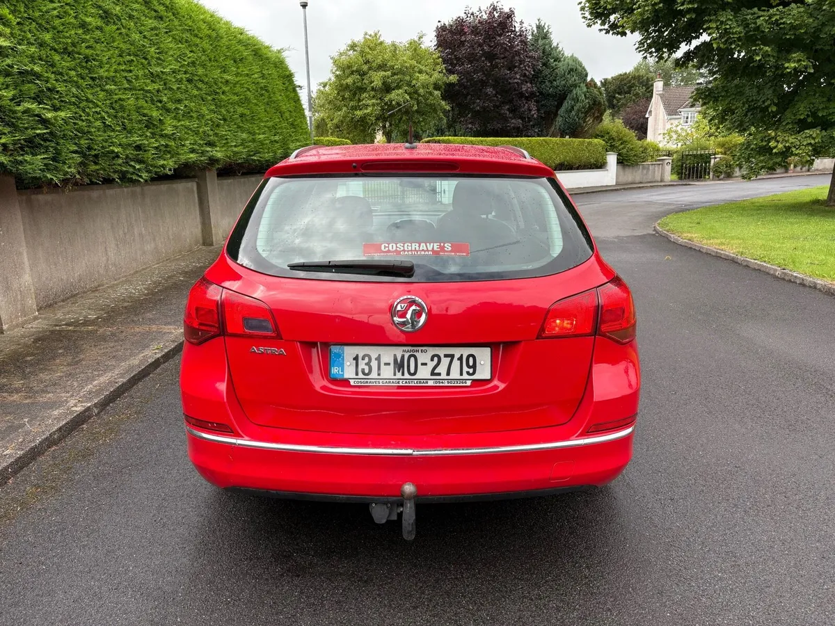 2013 Vauxhall Astra Estate 1.3 Diesel NCT&TAX. - Image 2