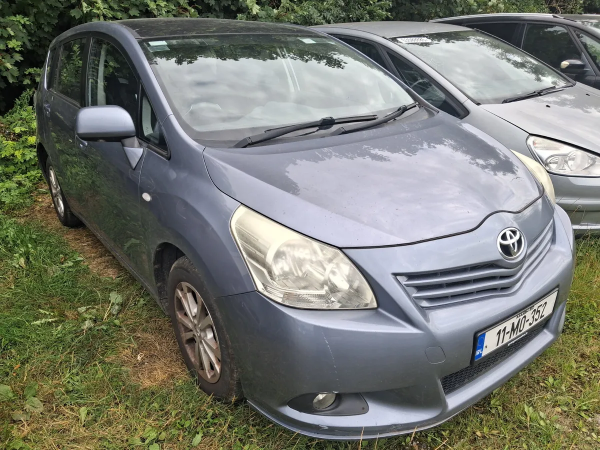 2011 Toyota Verso parts