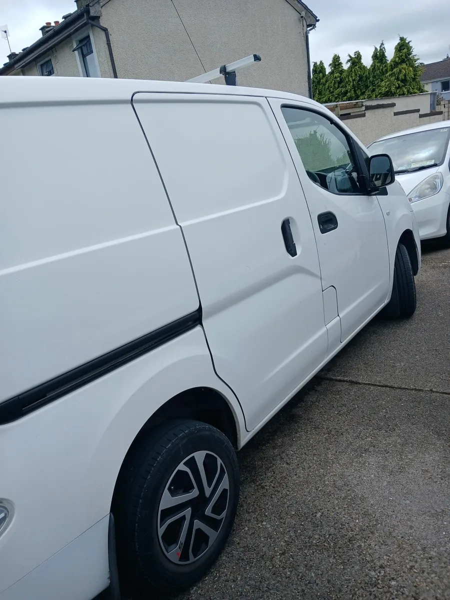 Nissan NV200 2017 - Image 2