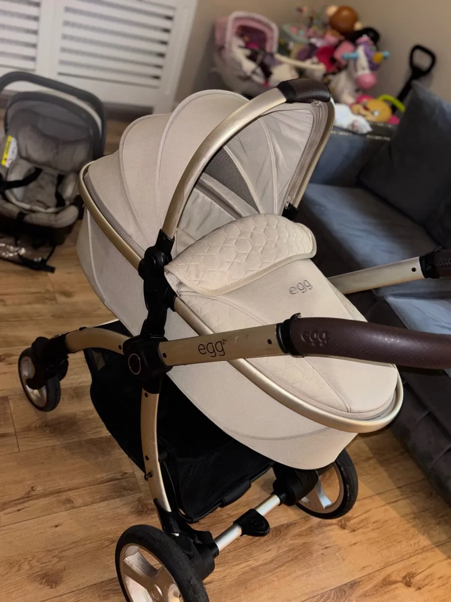 Egg Pram - Image 3