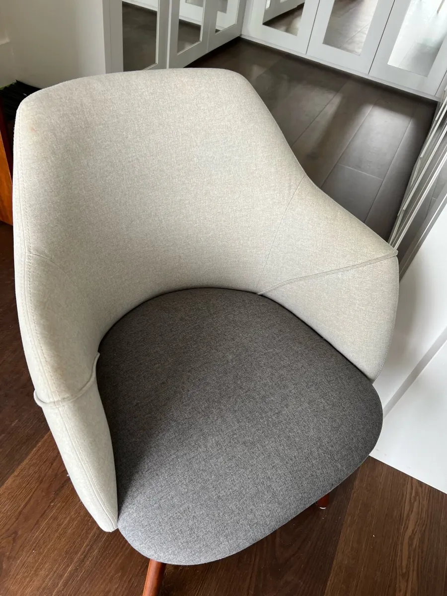 Bedroom Study Chair - Image 2