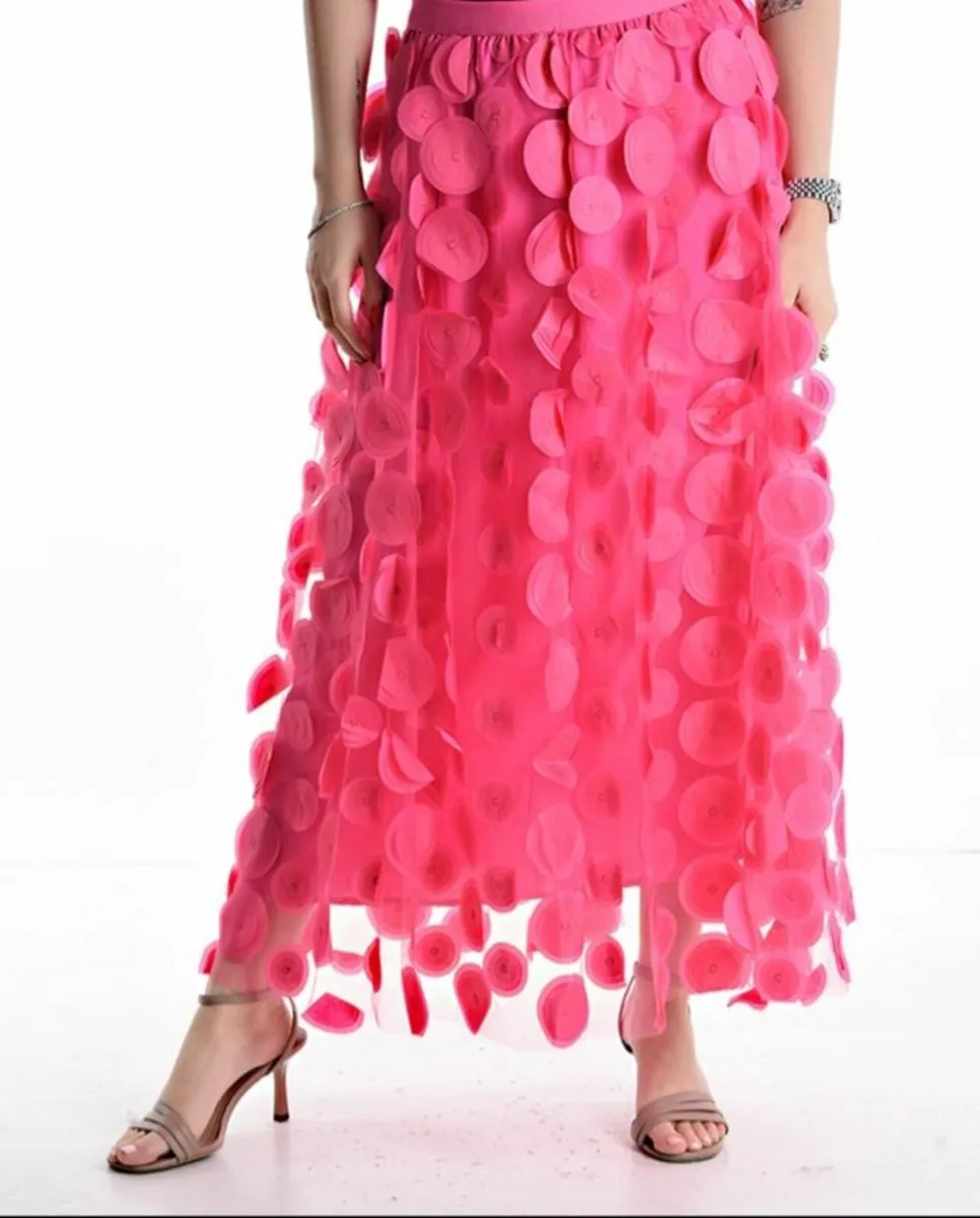 Pink skirt one sz fits 10/16....30e