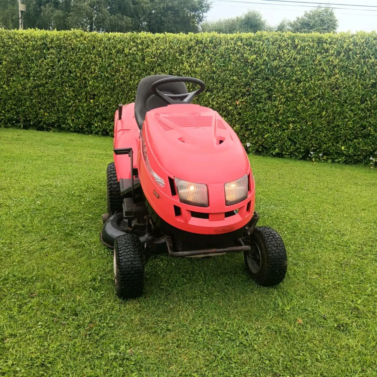 Castlegarden hydrostatic 17.5hp - Image 3