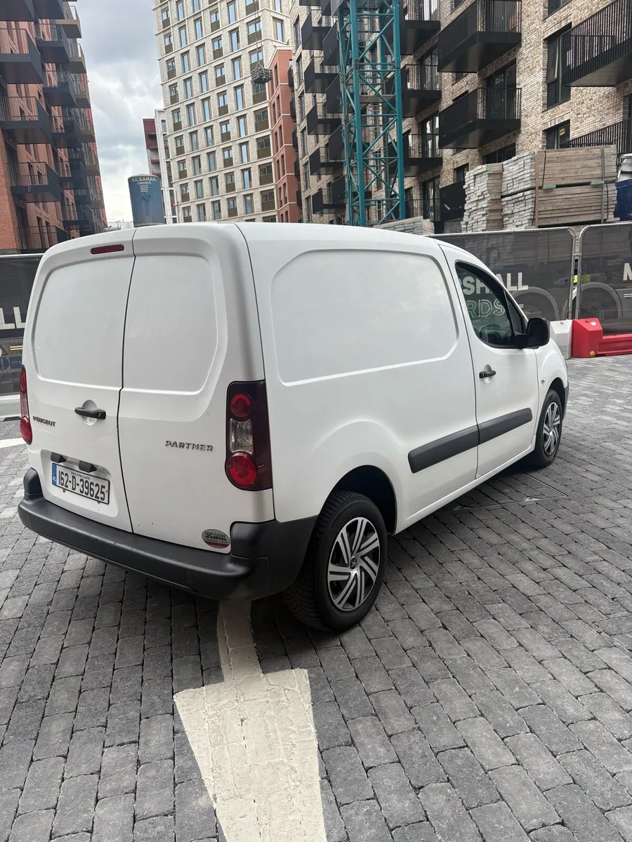 2016 Peugeot partner - Image 4