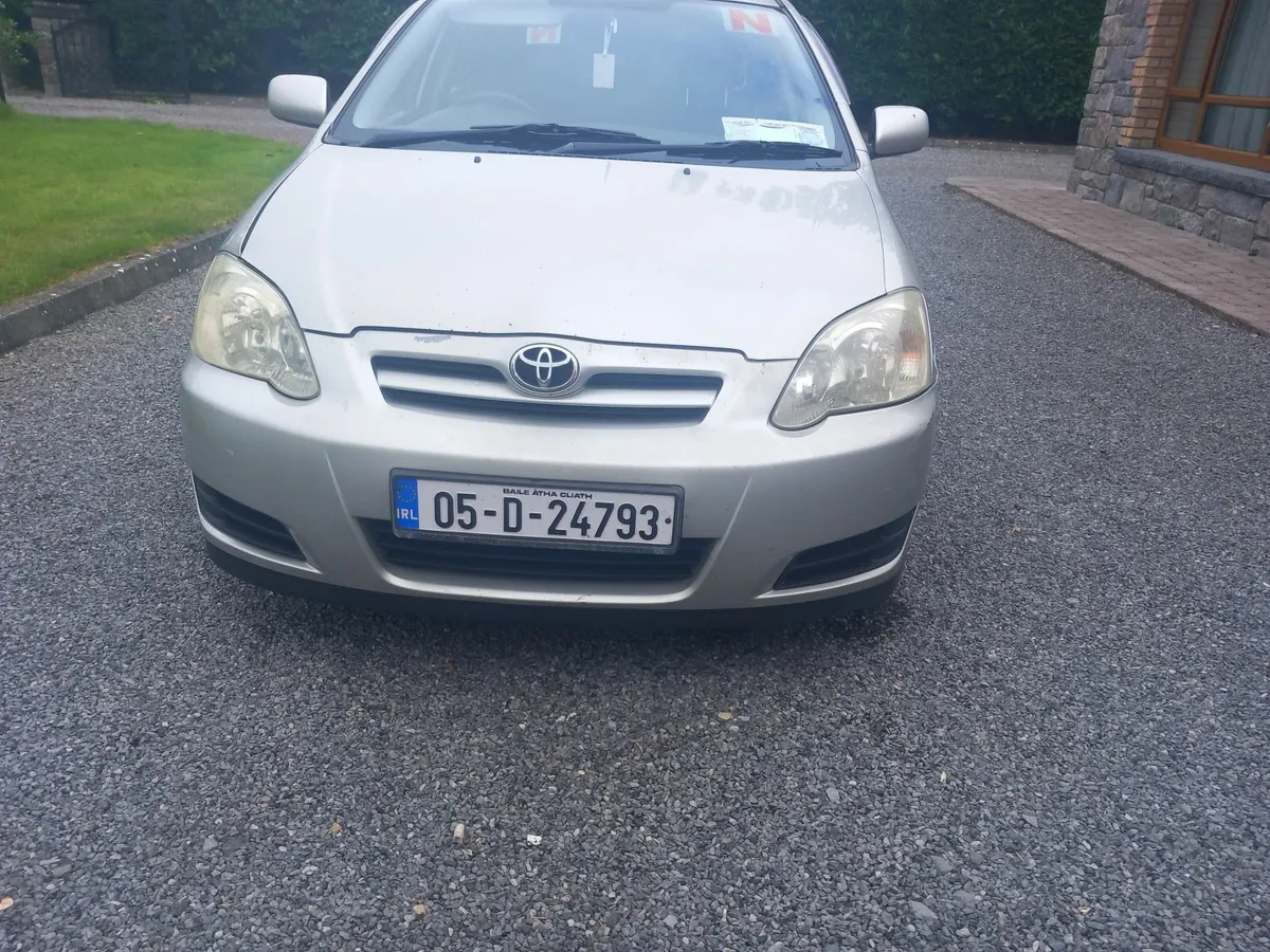 Toyota Corolla 2005 - Image 1