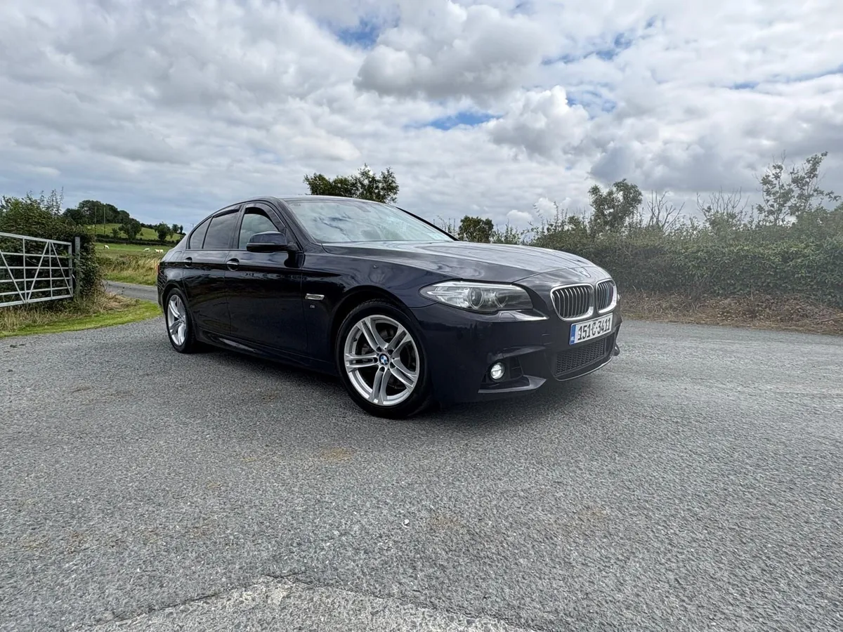 BMW 520D M/SPORT AUTO 2015 *MINT CAR-CHEAP* - Image 1