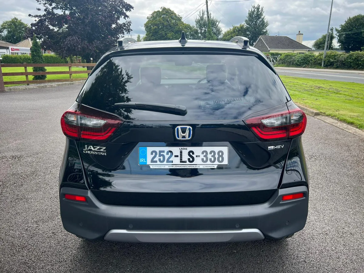 Honda Jazz Crosstar Advance HEV (Demo)2025 - Image 4
