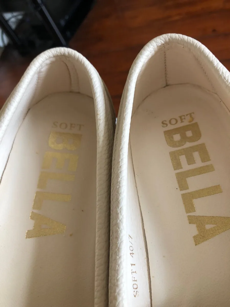 Ladies Shoes - Image 2