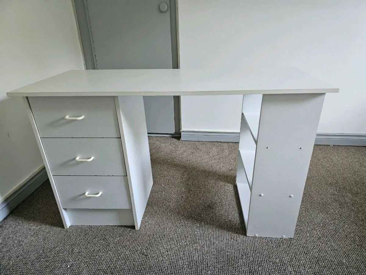 Desk - Image 1