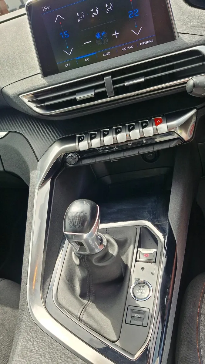 Peugeot 3008 2021 - Image 4