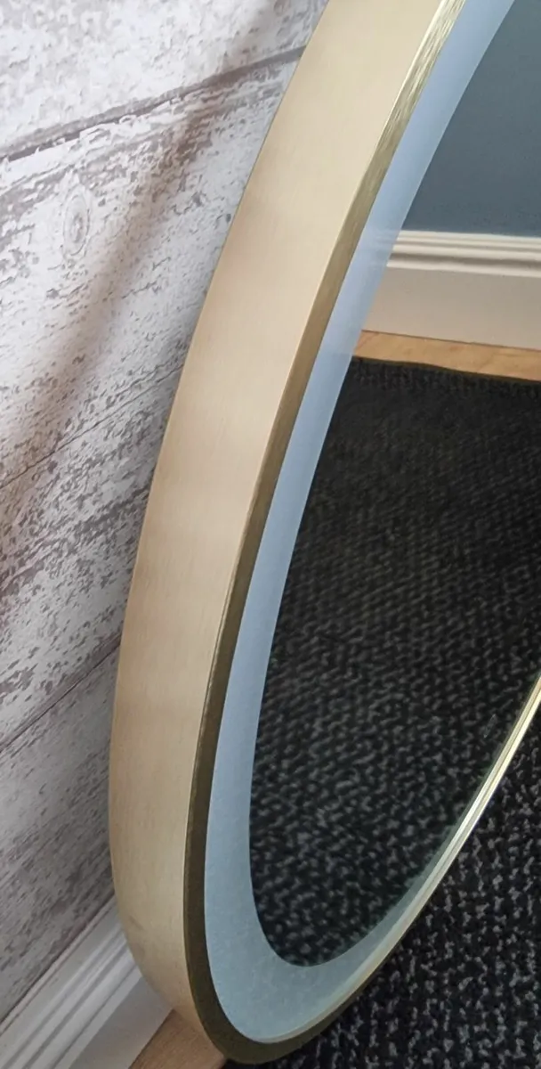 LED Bathroom Mirror Gold Demister Antifog - Image 3