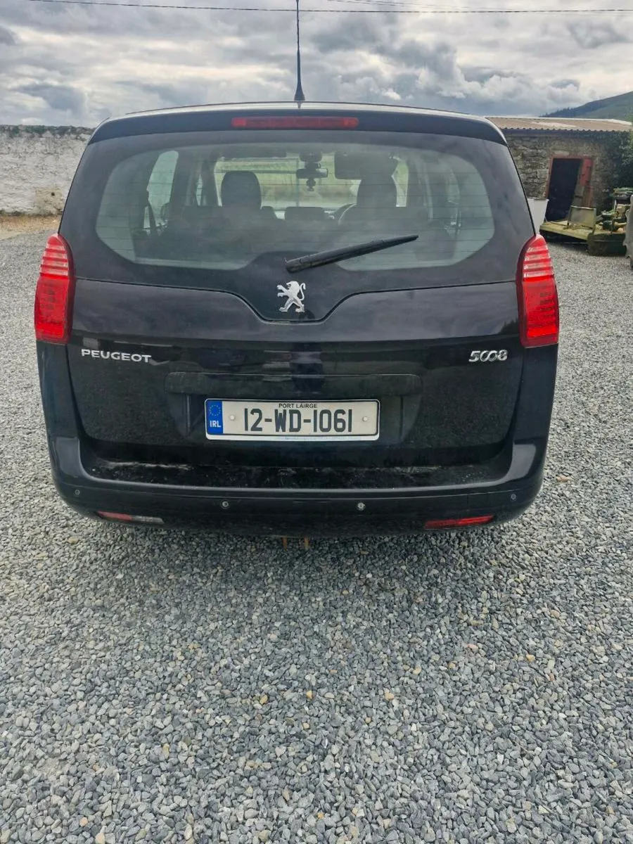 Peugeot 5008 - Image 2