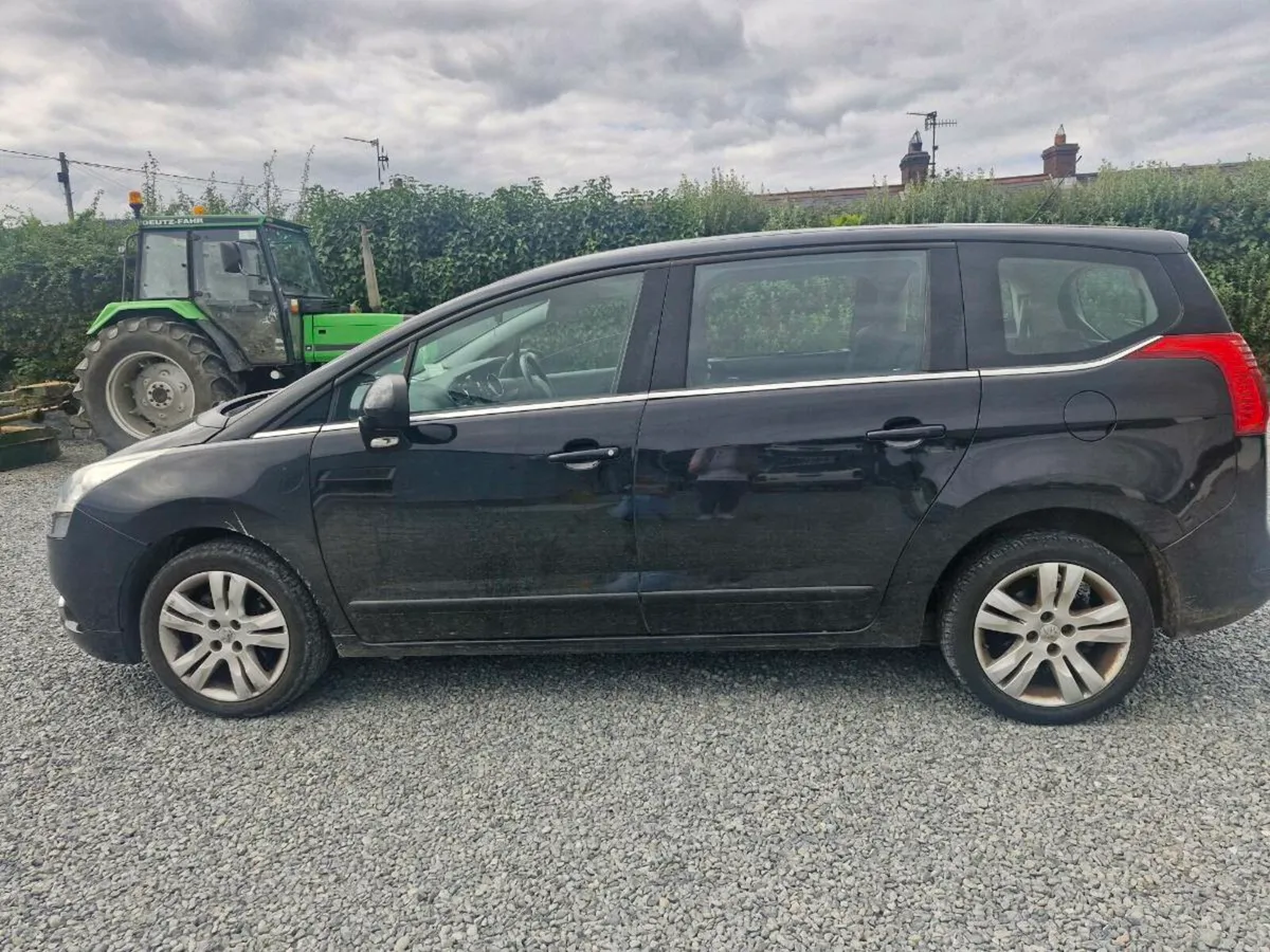 Peugeot 5008 - Image 3
