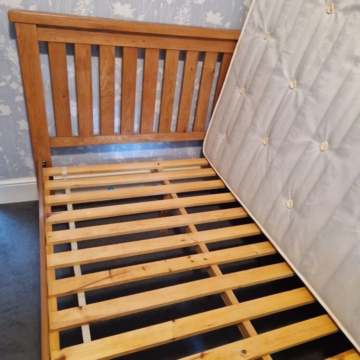 Bedroom furniture - Image 4
