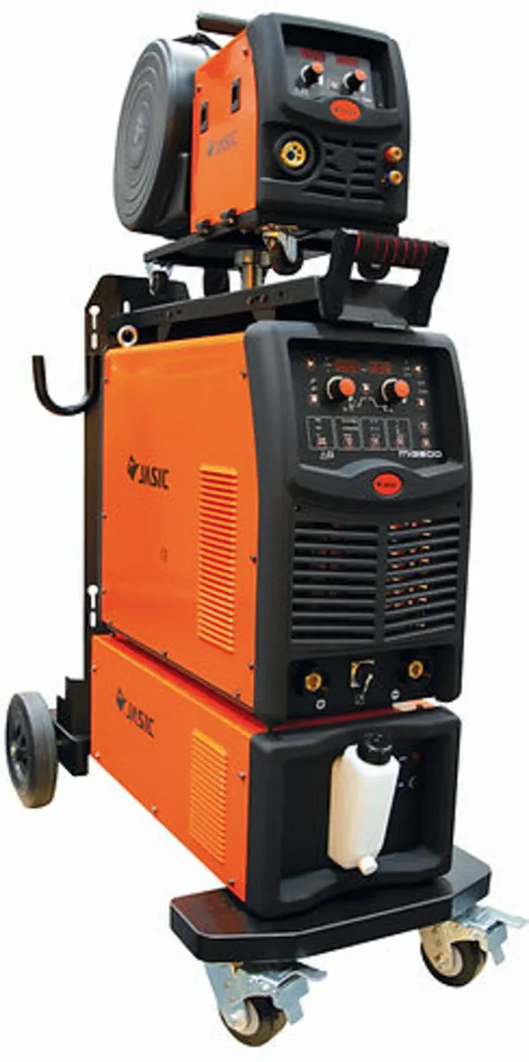 Mig Welders and Metalwork Machinery Closing sale.