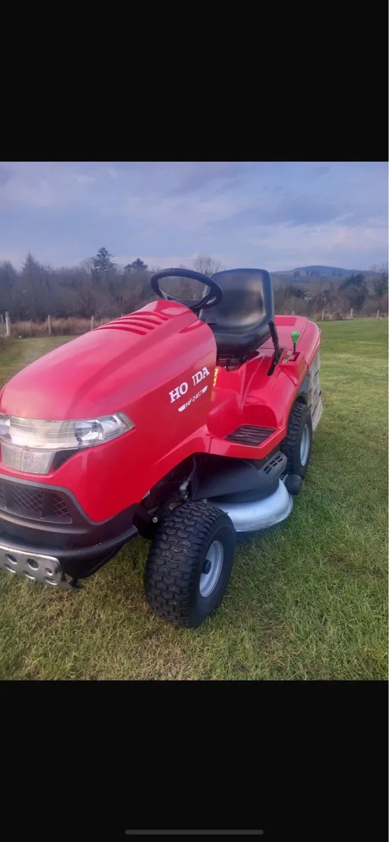 Ride on lawnmower - Image 2