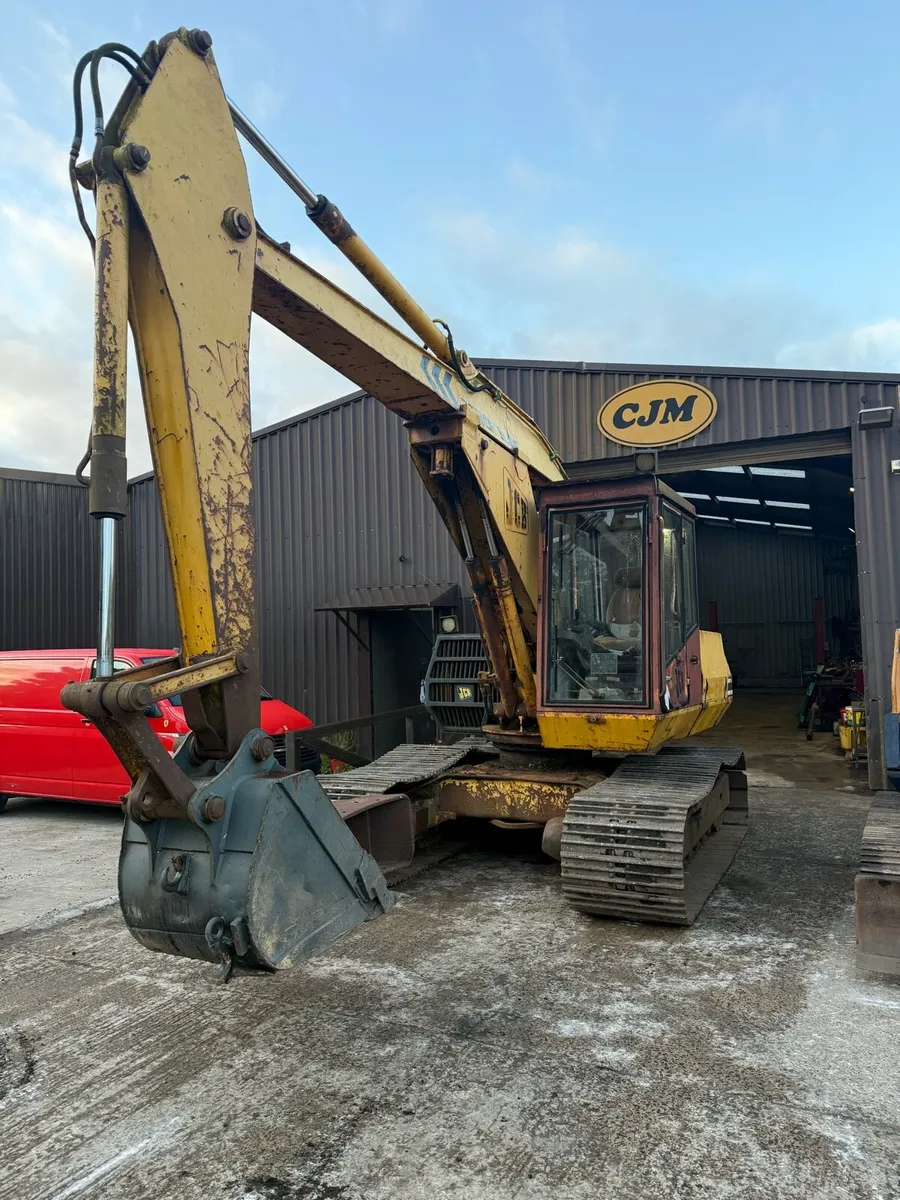 Diggers Excavators Loaders - Image 2