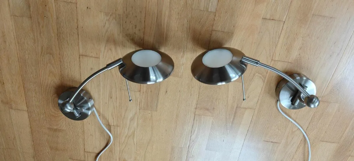 Wall lights x2 - Image 2