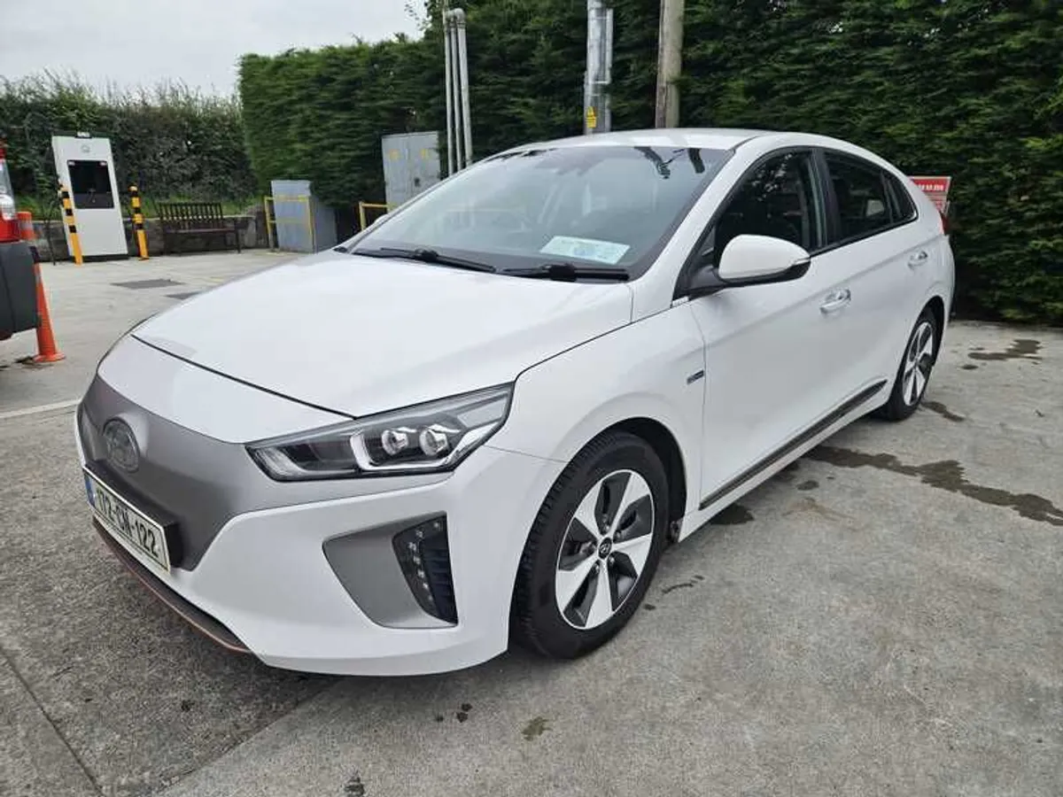 2017 Hyundai Ioniq - Image 1