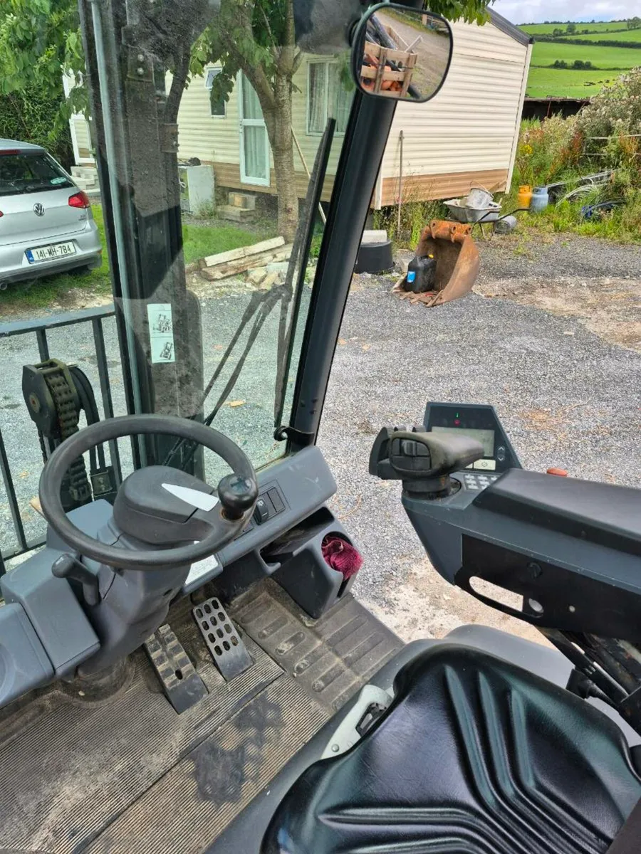 Forklift for sale - Image 4