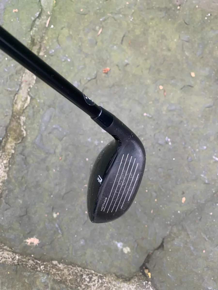 Cobra One Length  4 hybrid 21 Degree - Image 2