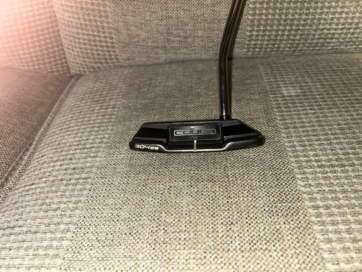 Left Handed Cobra King WideSport putter - Image 2