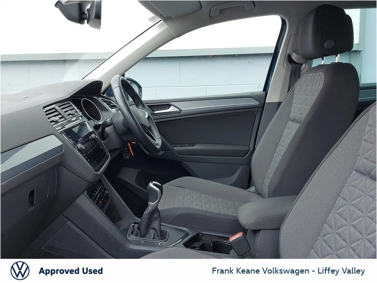Volkswagen Tiguan Life 1.5 TSI 130HP  now IN Stoc - Image 4