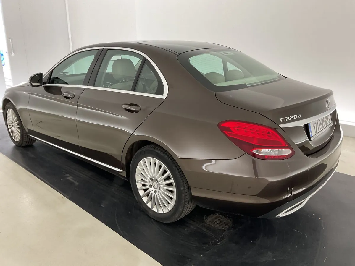 Mercedes-Benz C-Class 2017 For Auction - Image 3