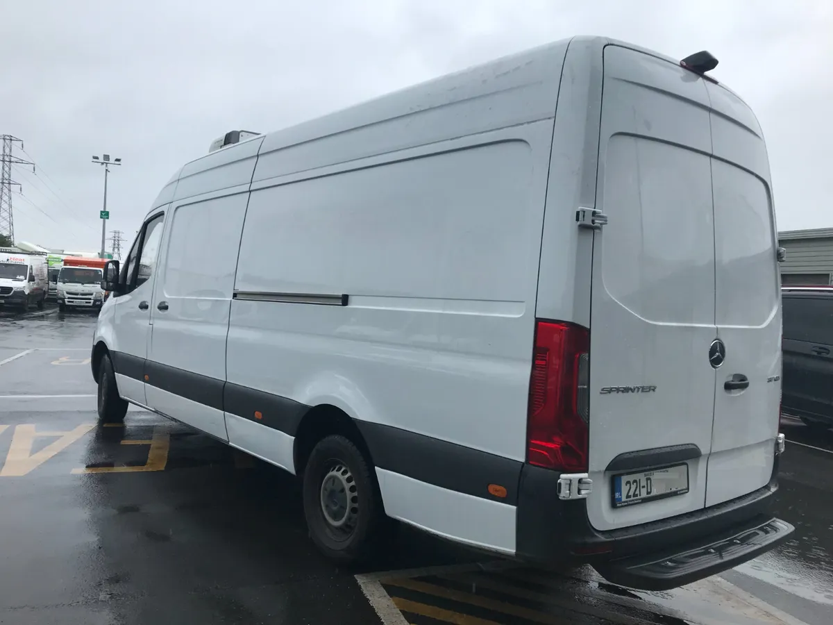 Mercedes-Benz Sprinter Fridge Twin Evaporator 2022 - Image 3