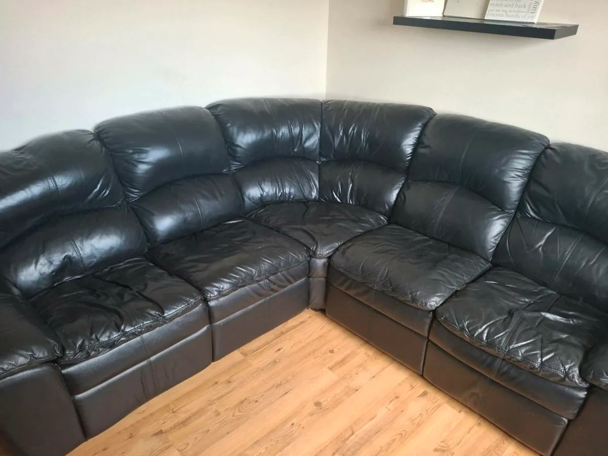 Sofa - Image 4