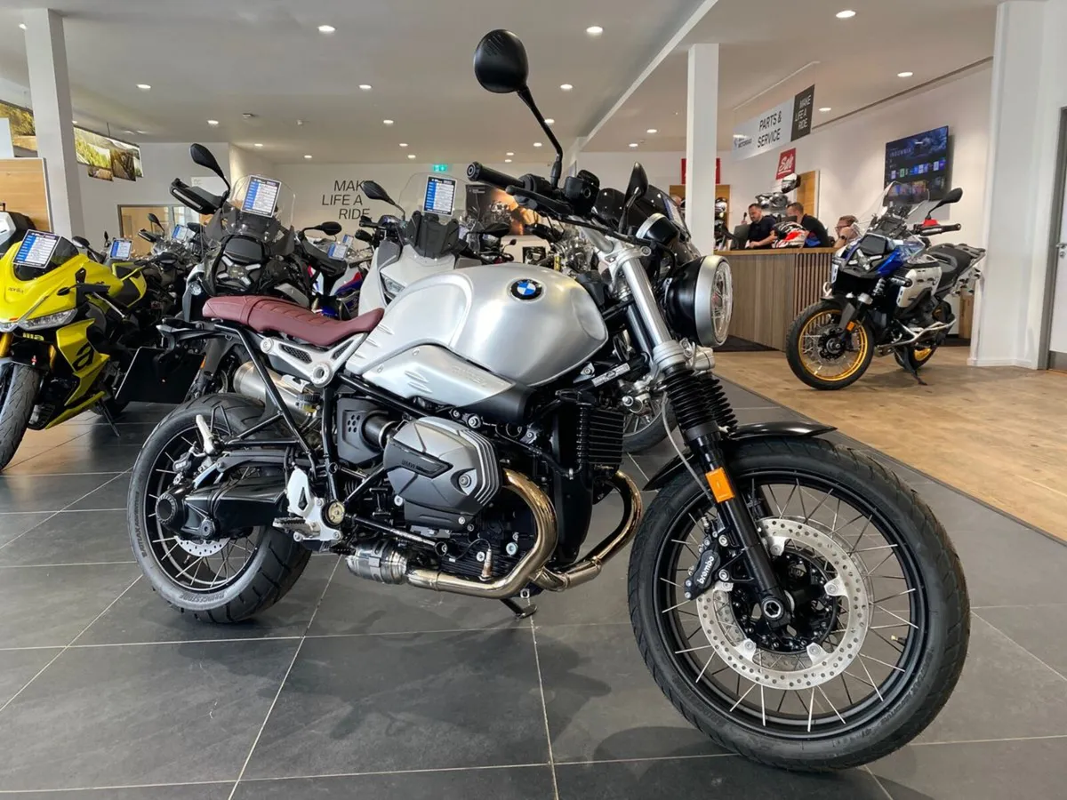 2022 BMW RnineT Scrambler with just 3 miles! - Image 3