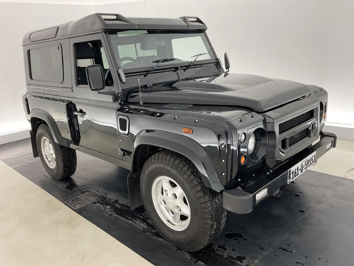 Land Rover Defender 2016 For Auction - Image 2