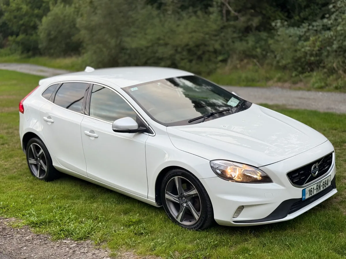 Volvo V40 2016 - Image 3