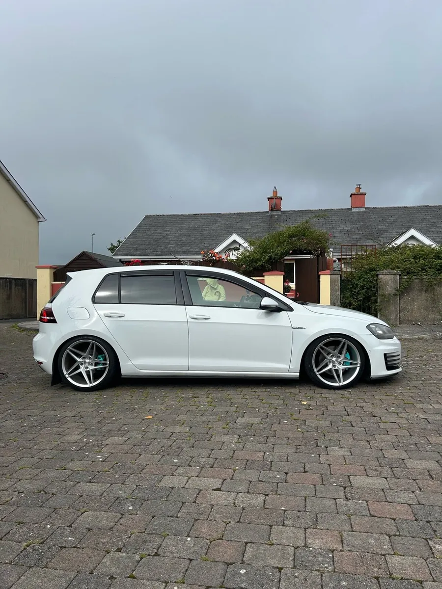 VW Golf GTD - Image 2