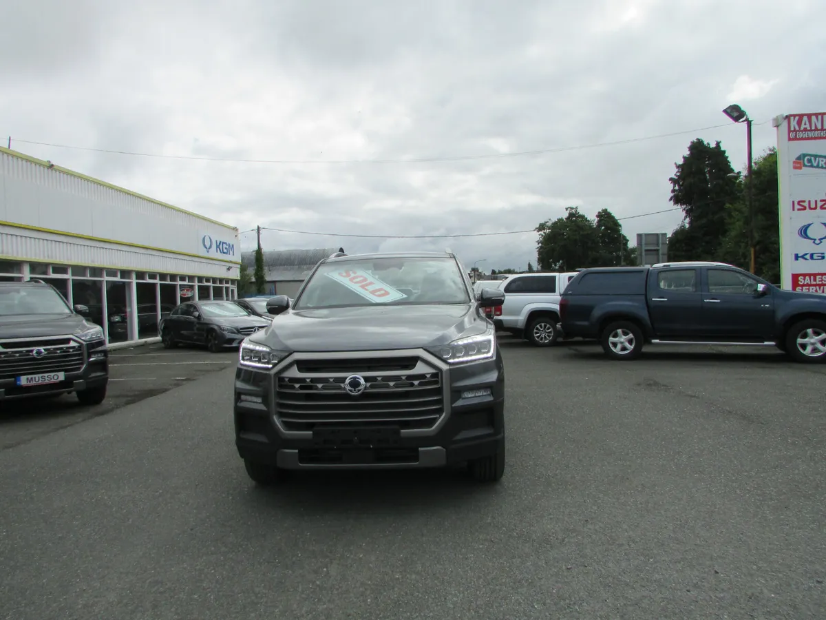 KGM Musso 2.2 TDi Crewcab - Image 2