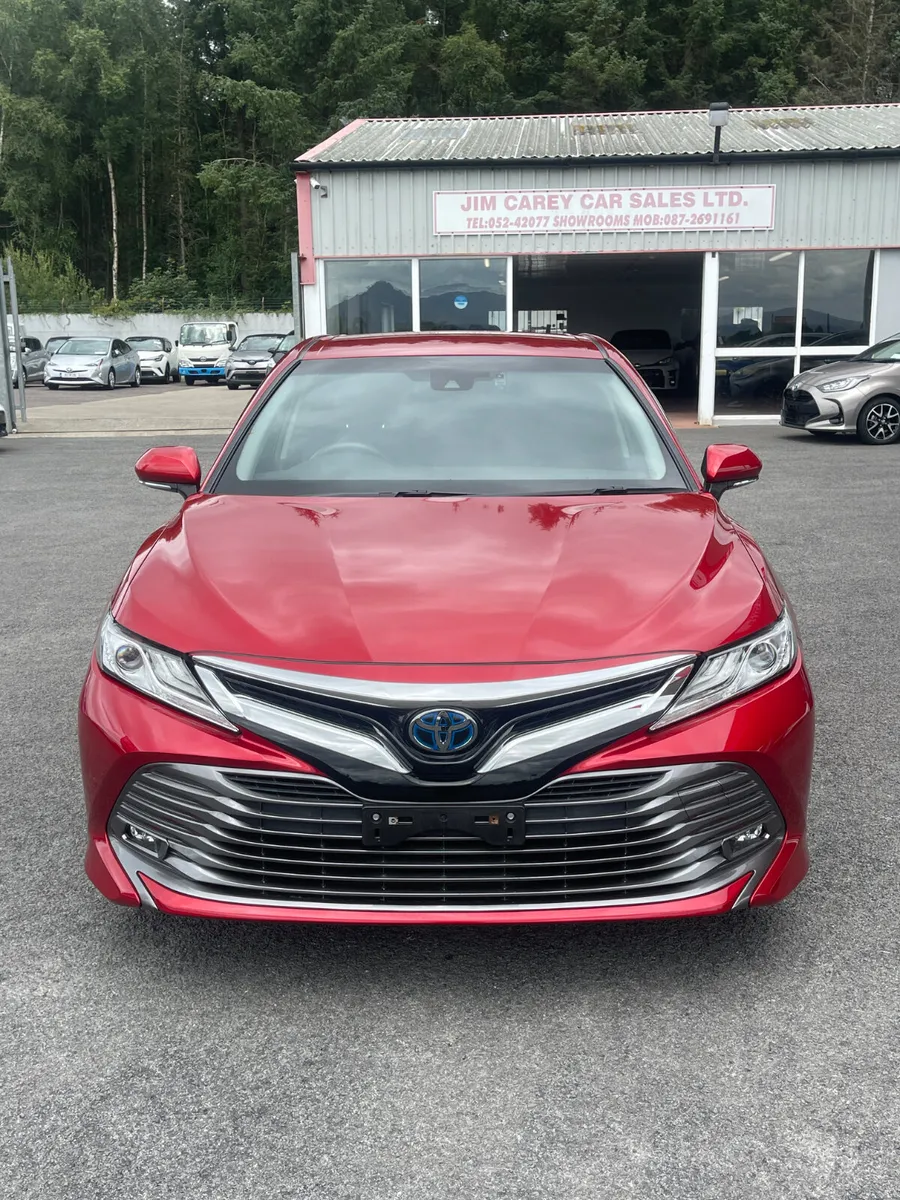 2018-1 Toyota Camry - Image 2