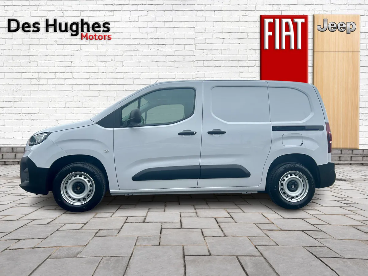 252 Fiat Doblo 1.5 Diesel Tecnico - Image 4