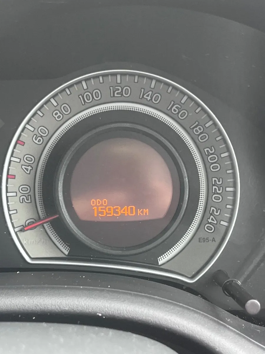 Toyota Corolla 1.4 VVTI NCT & TAX - Image 2