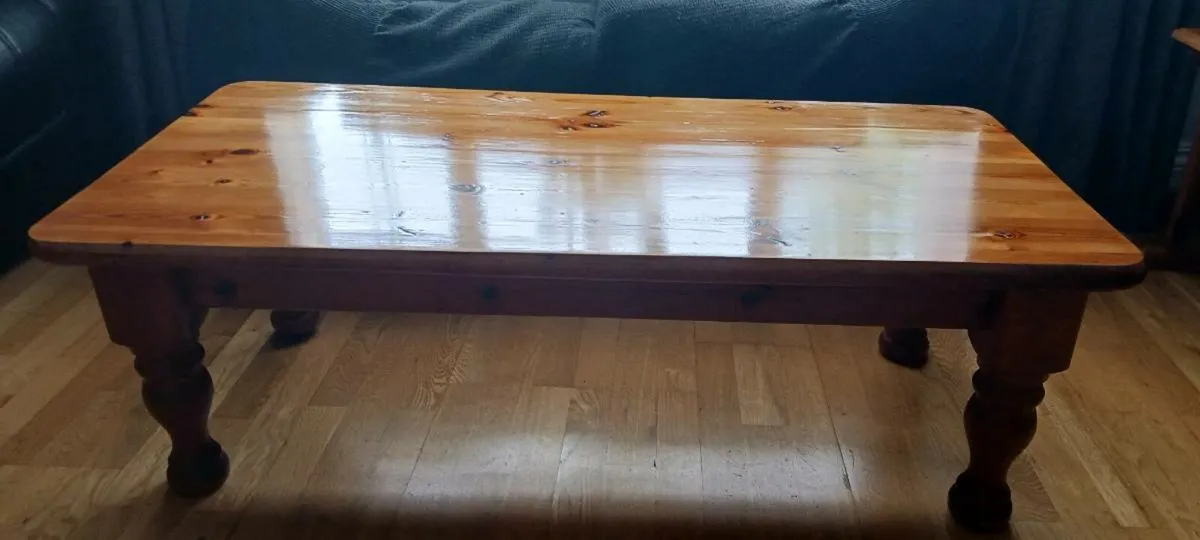 Coffee table - Image 1