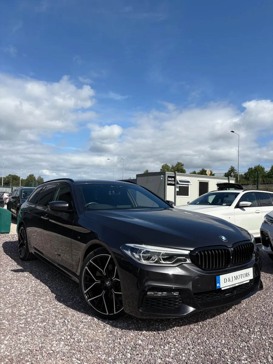 BMW 520D 523D Estate Touring M Sport - Image 1