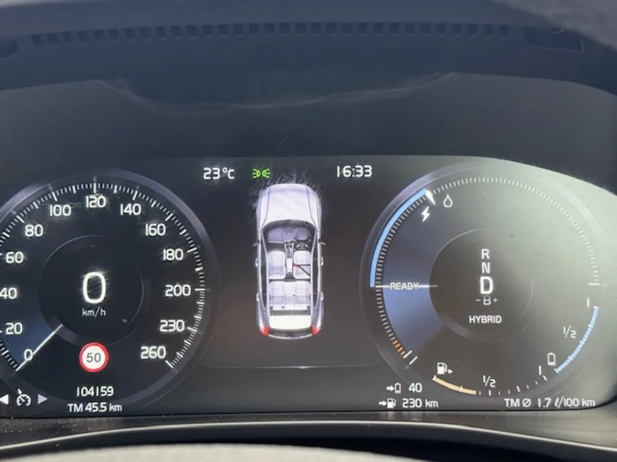 Volvo XC40 2022 - Image 3