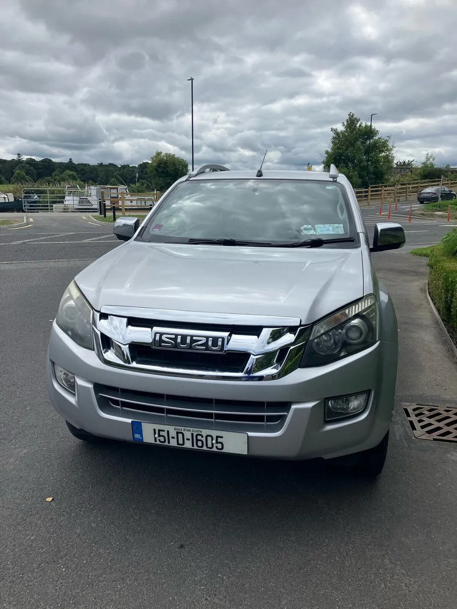 Isuzu D Max - Image 1