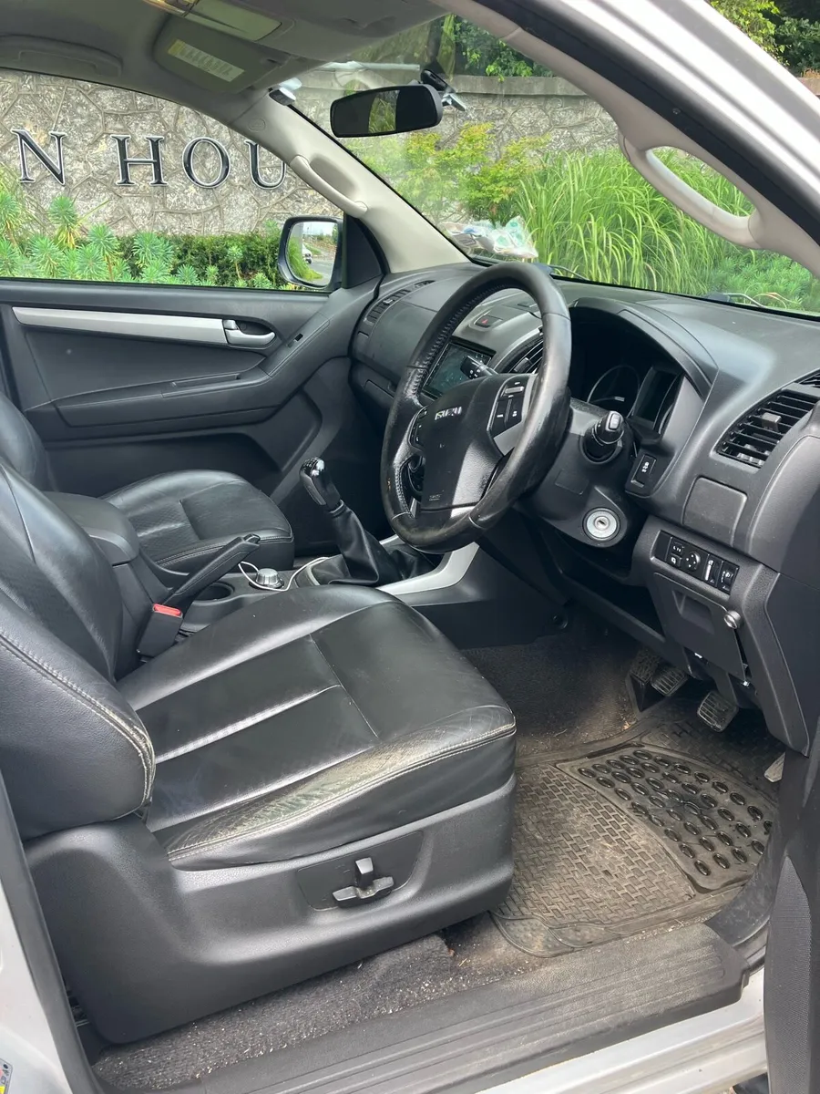 Isuzu D Max - Image 4