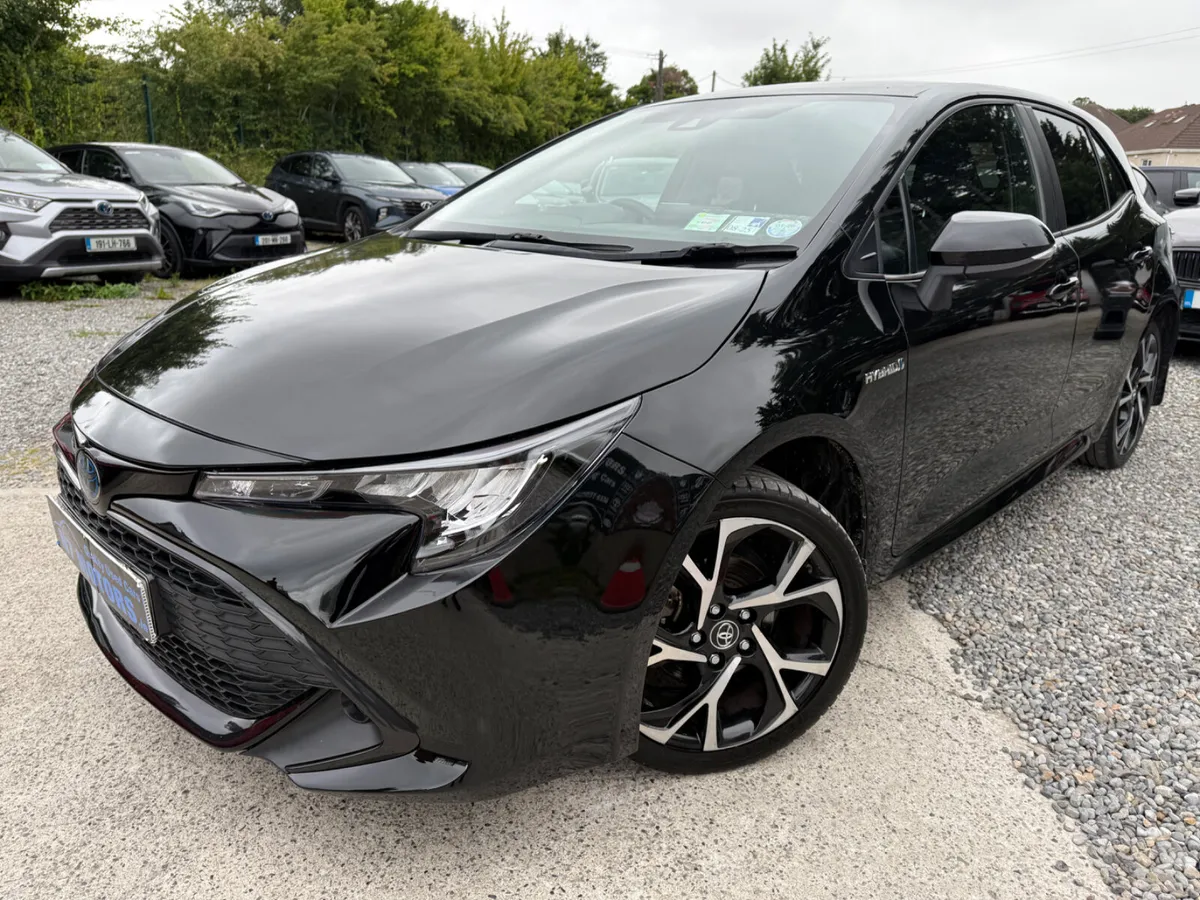 2020 Toyota Corolla  1.8 HYBRID LUNA AUTO - Image 2