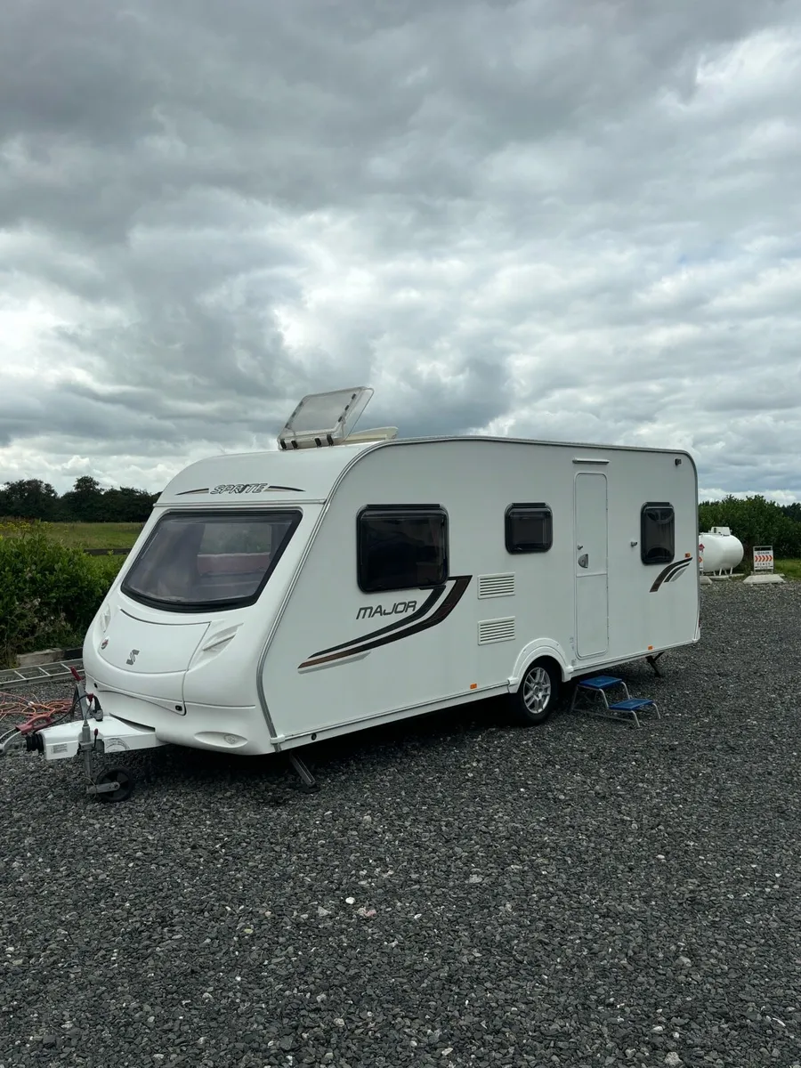 Swift Major 10 - Image 1