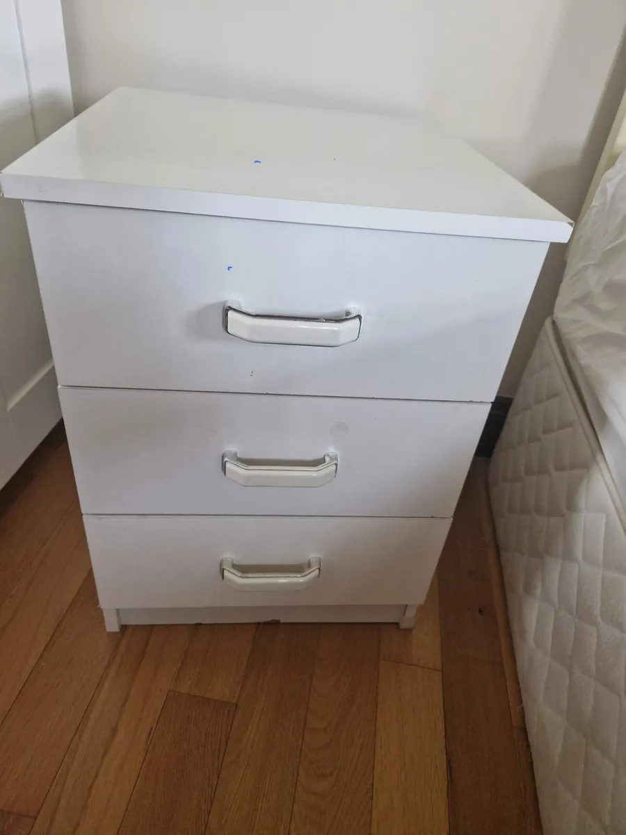 Bedroom suite (ikea) - Image 2