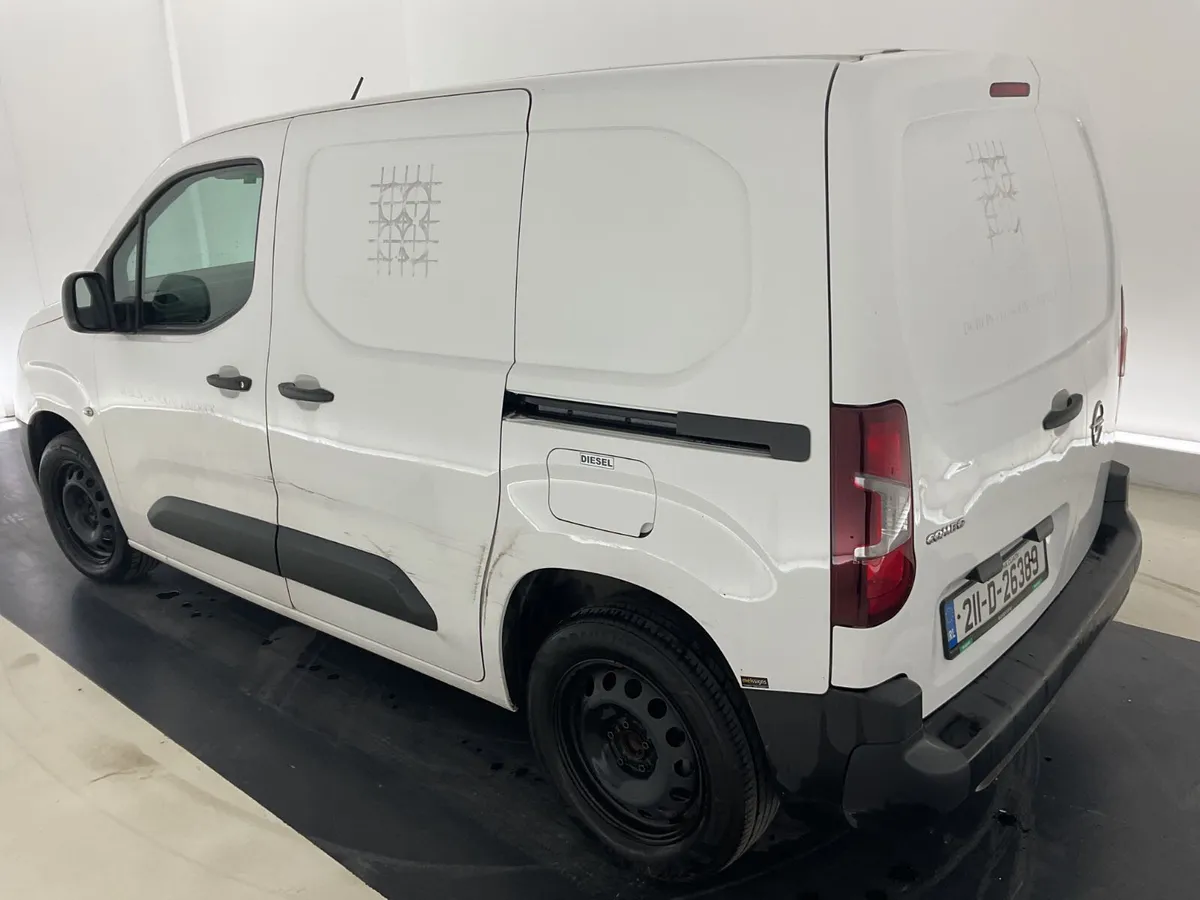 Opel Combo 2021 For Auction - Image 3