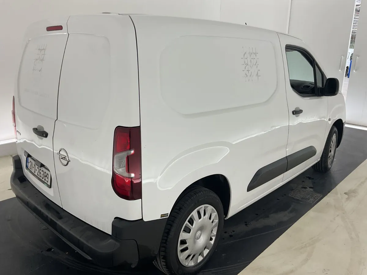 Opel Combo 2021 For Auction - Image 4