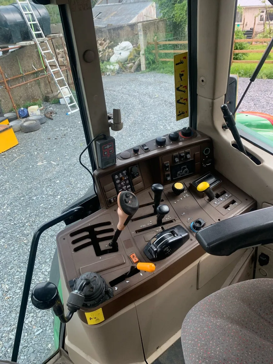 John Deere 6520 - Image 4