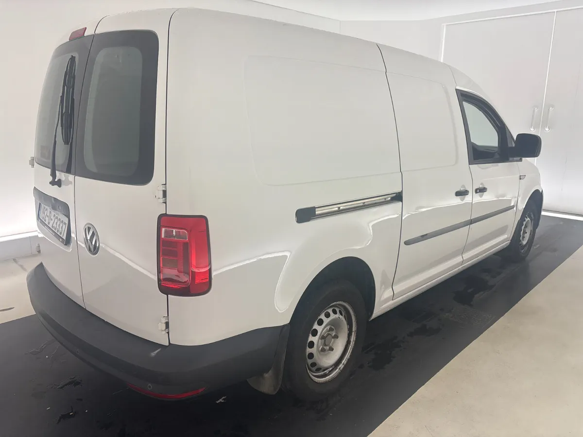 Volkswagen Caddy 2019 For Auction - Image 3